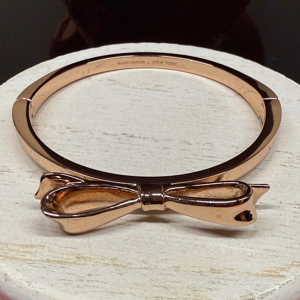 Kate Spade Metallic Bow Bangle